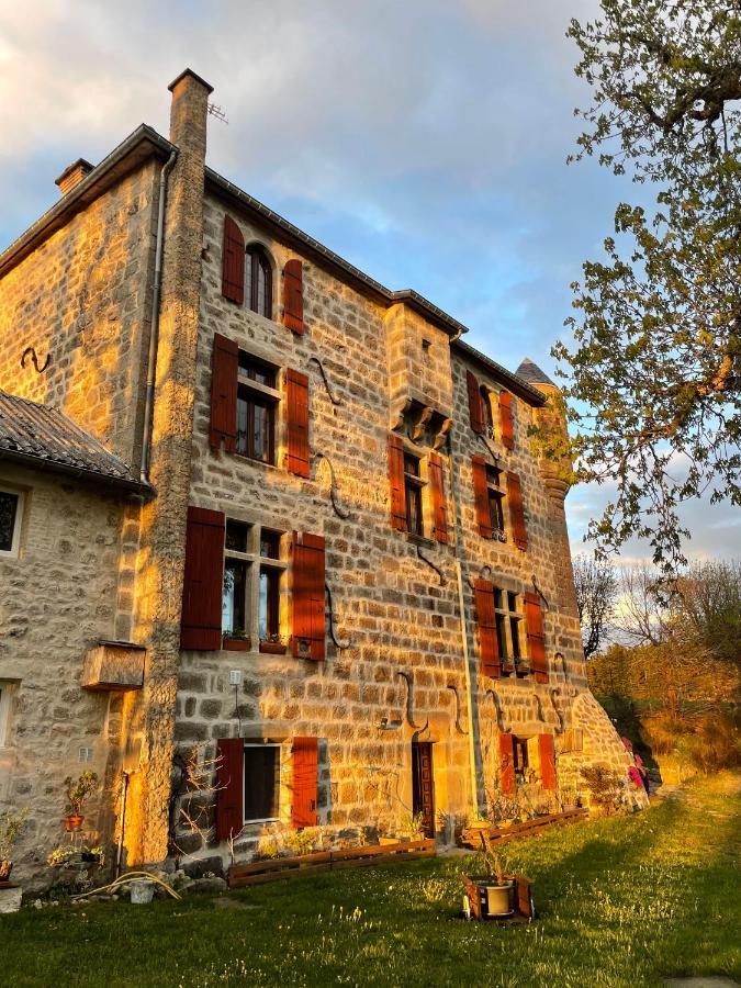 Devesset Manoir Du Grail Bed & Breakfast エクステリア 写真