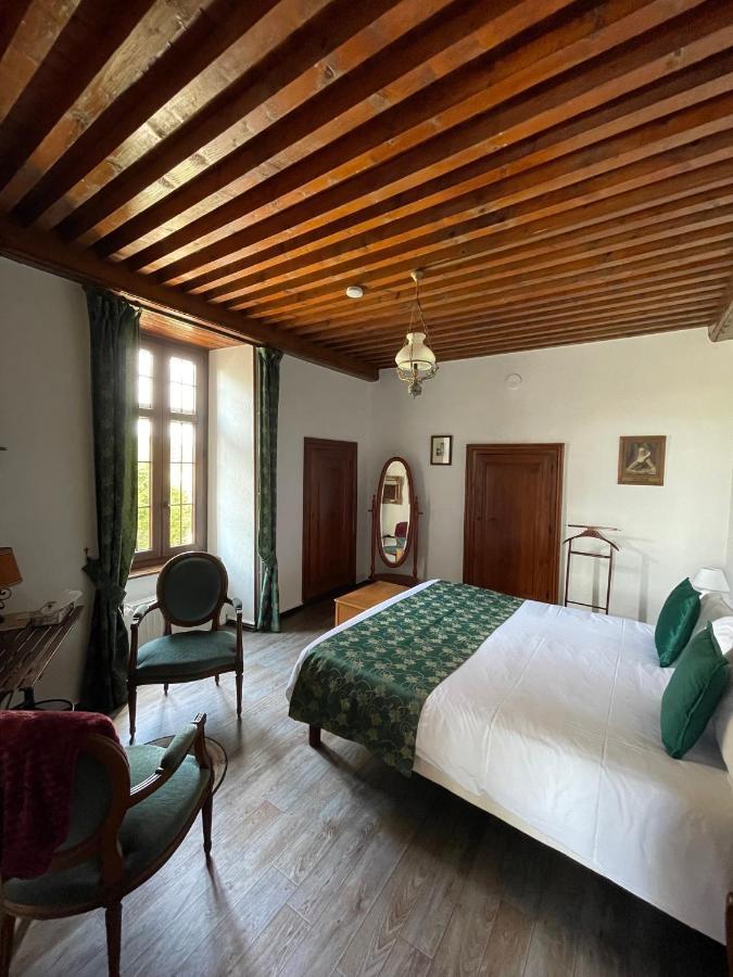 Devesset Manoir Du Grail Bed & Breakfast エクステリア 写真